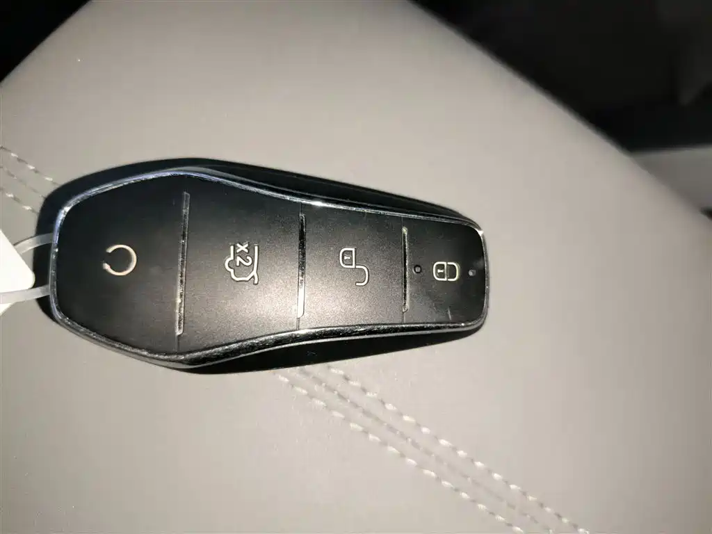 BYD Seal 05 DM-i 2025 DM-i 115KM Flagship фото 9