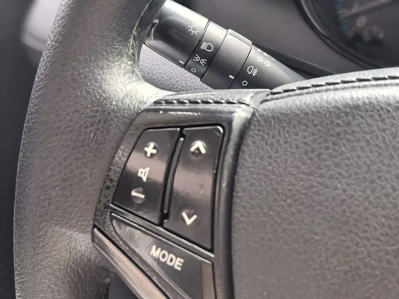 Toyota YARiS L Zhi Xiang 2019 1.5E CVT Charming China VI фото 21