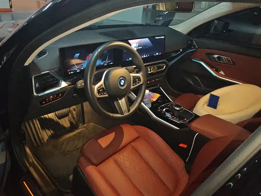 BMW i3 2024 eDrive 35 L фото 12