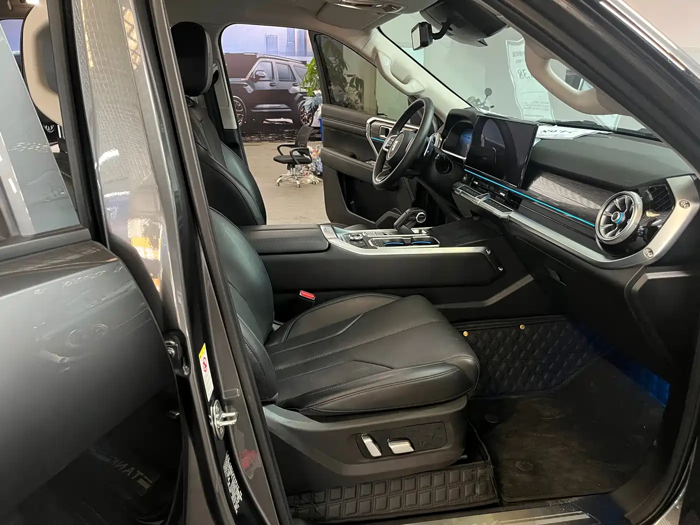 TANK TANK 400 NEW ENERGY