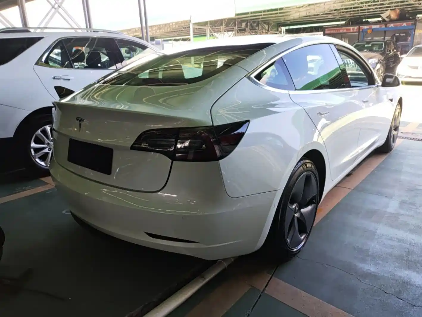 Фото 3 - Tesla Model 3 (Import)