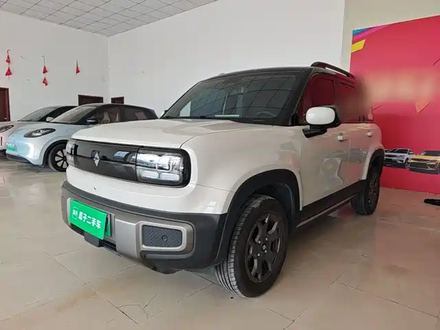 Baojun Yueye Plus 301km, Флагман