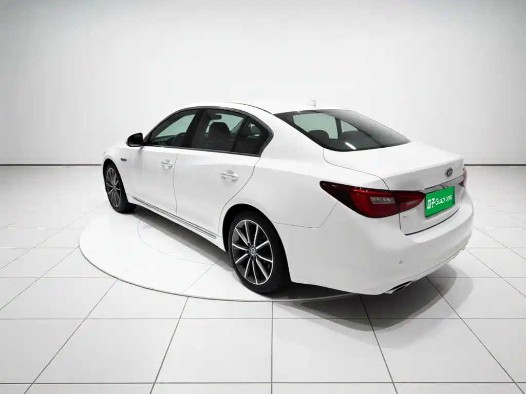 Infiniti Q50L 2018 2018 2.0T Premium Edition China V