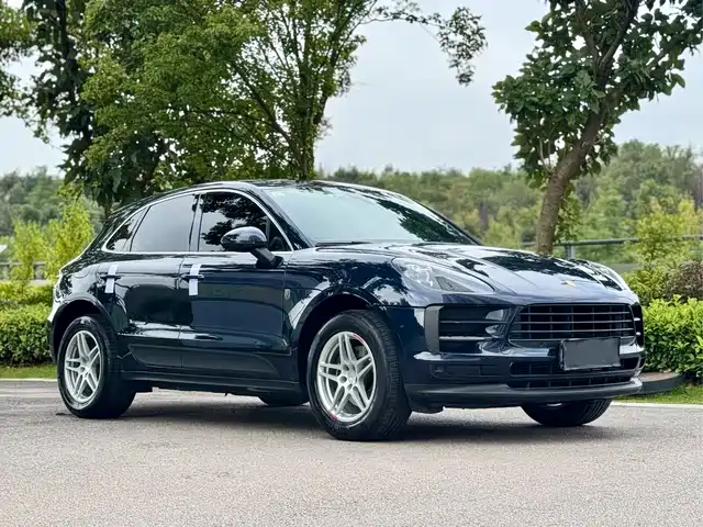 Porsche Macan 2021 Macan 2.0T — фото 3