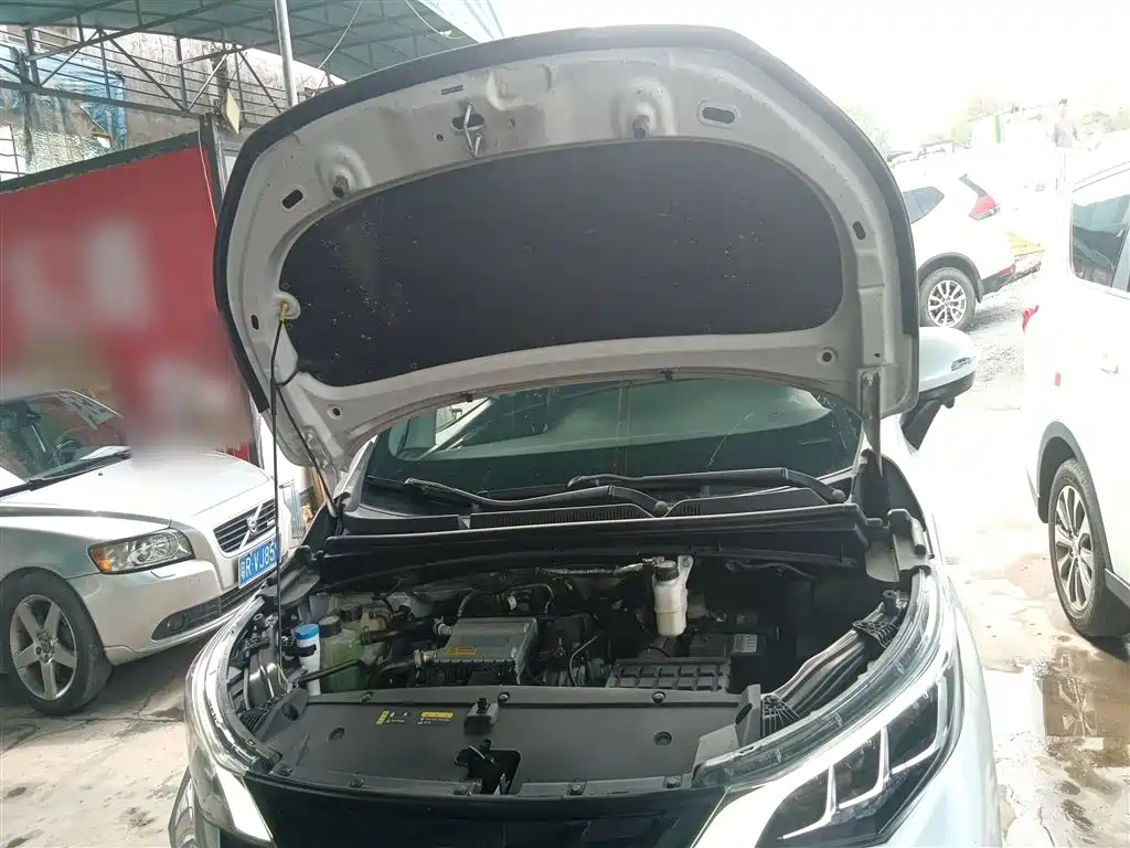 GAC Trumpchi Trumpchi M6 2023 PRO 270T DCT Luxury Edition фото 16