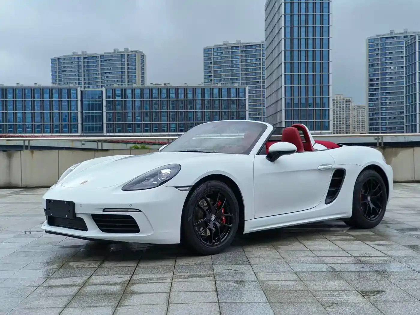 PORSCHE 718 2025
