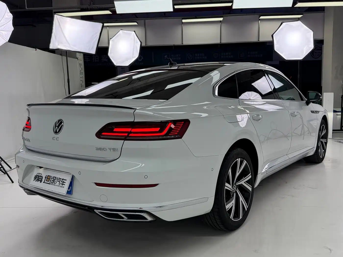 Volkswagen FAW-Volkswagen CC 2021 380TSI Eye-catching Edition фото 26
