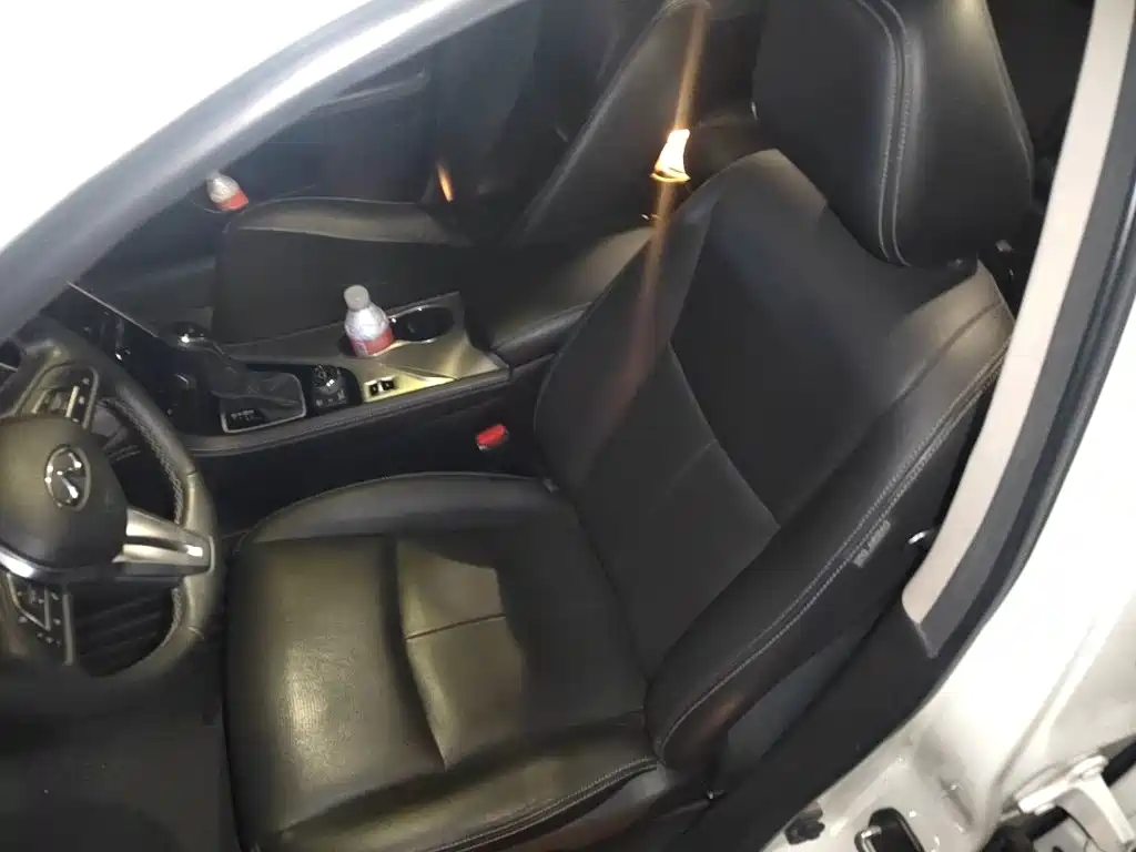Infiniti Q50L 2018 2018 2.0T Premium Edition China V
