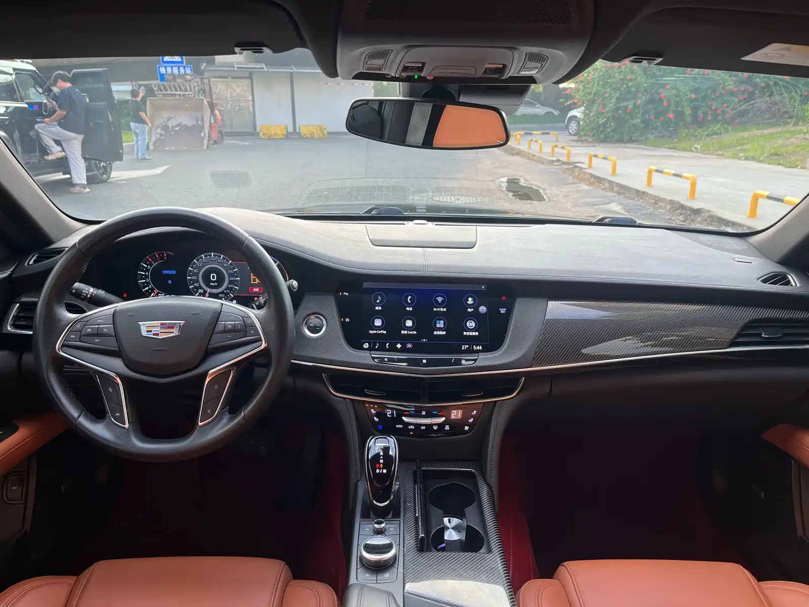 Фото 13 - Cadillac CT6