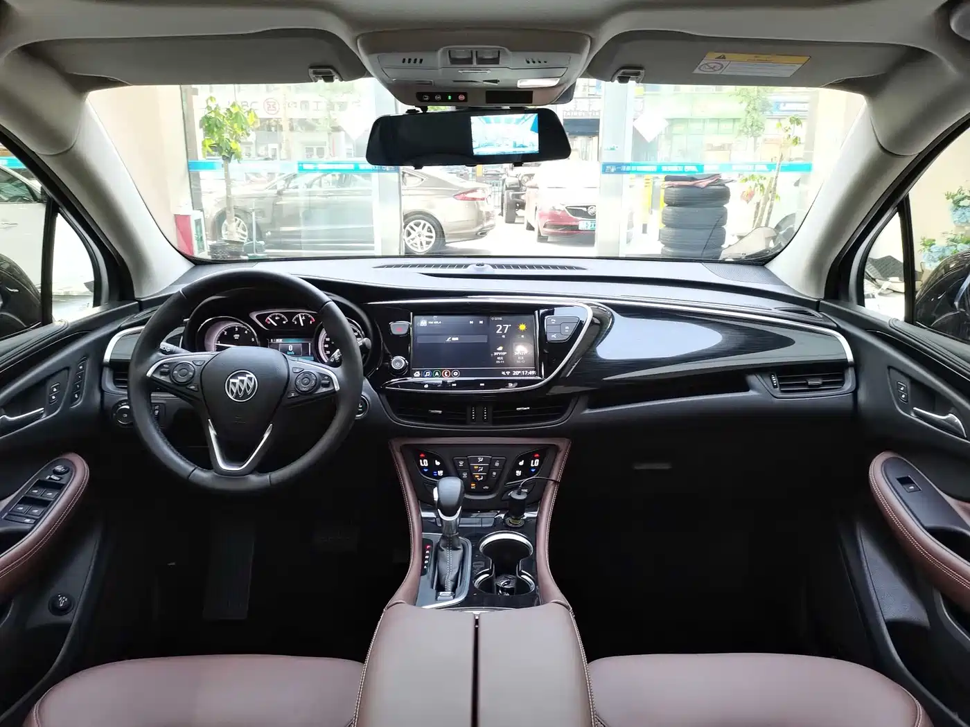 Buick Envision Plus 2020 20T FWD Luxury фото 8