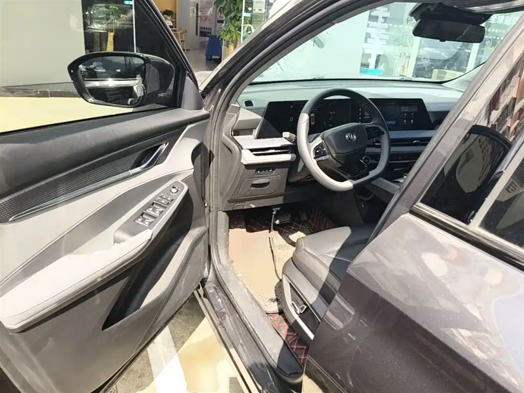 Фото 16 - Changan CS75 PLUS