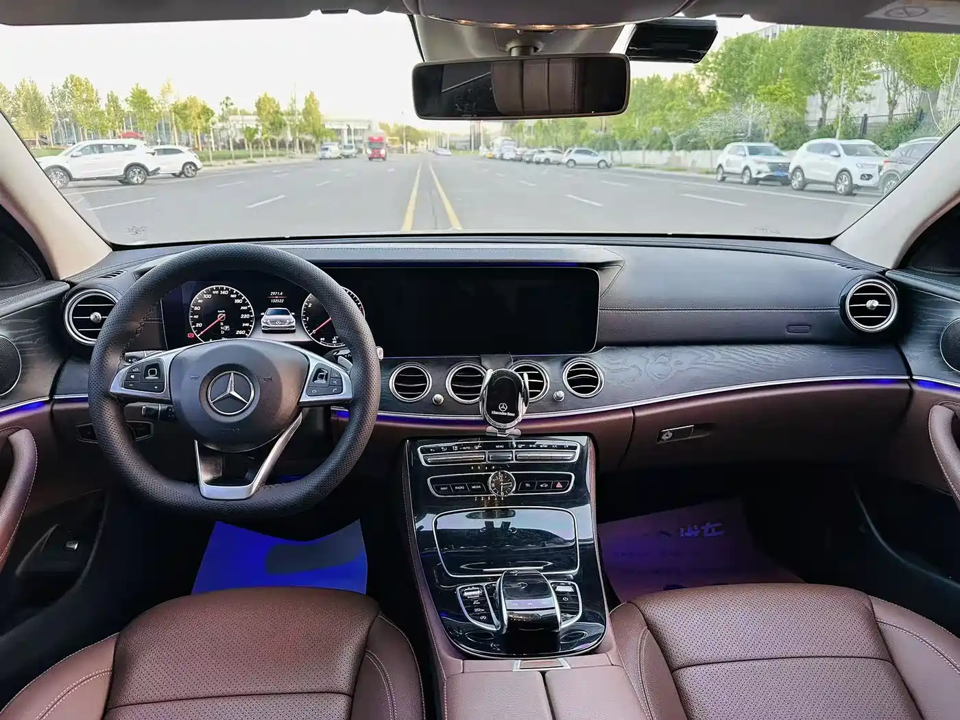 Mercedes-Benz E-Class 2017 E 300 L Sport Fashion фото 8