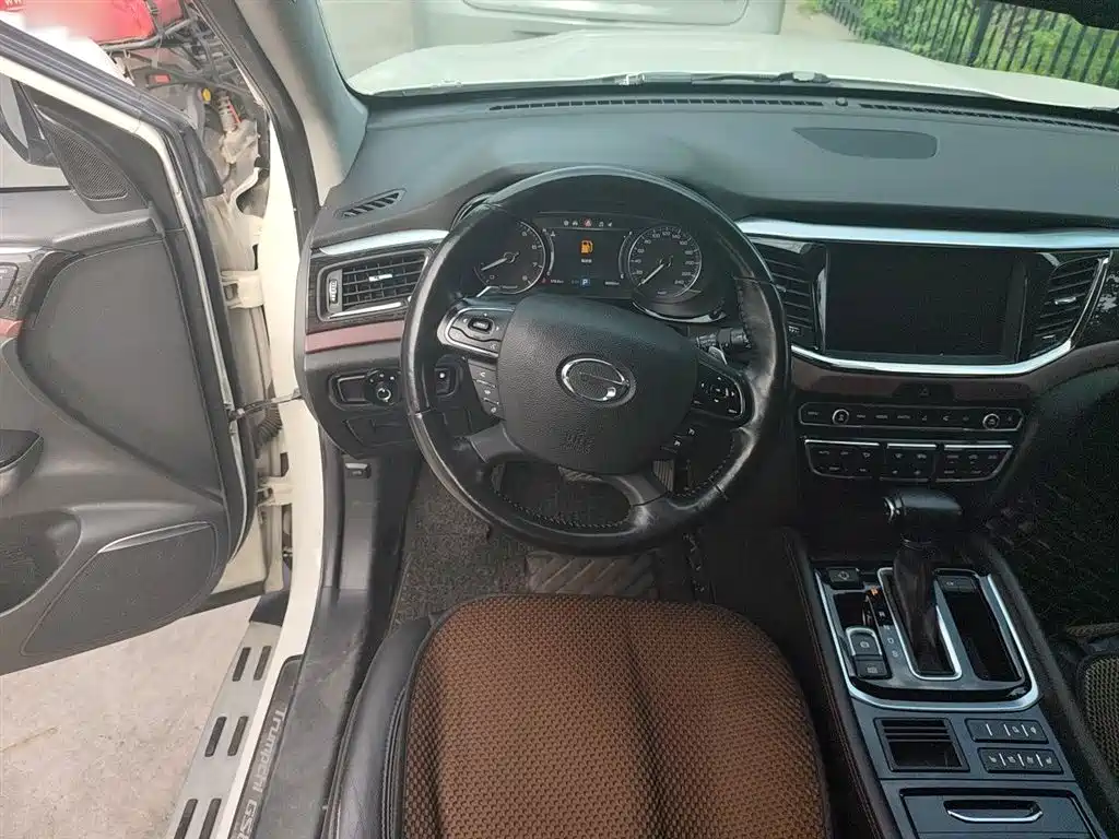 GAC Trumpchi Trumpchi GS8 2017 320T 2WD Luxury Smart Connect (7-seater) фото 7