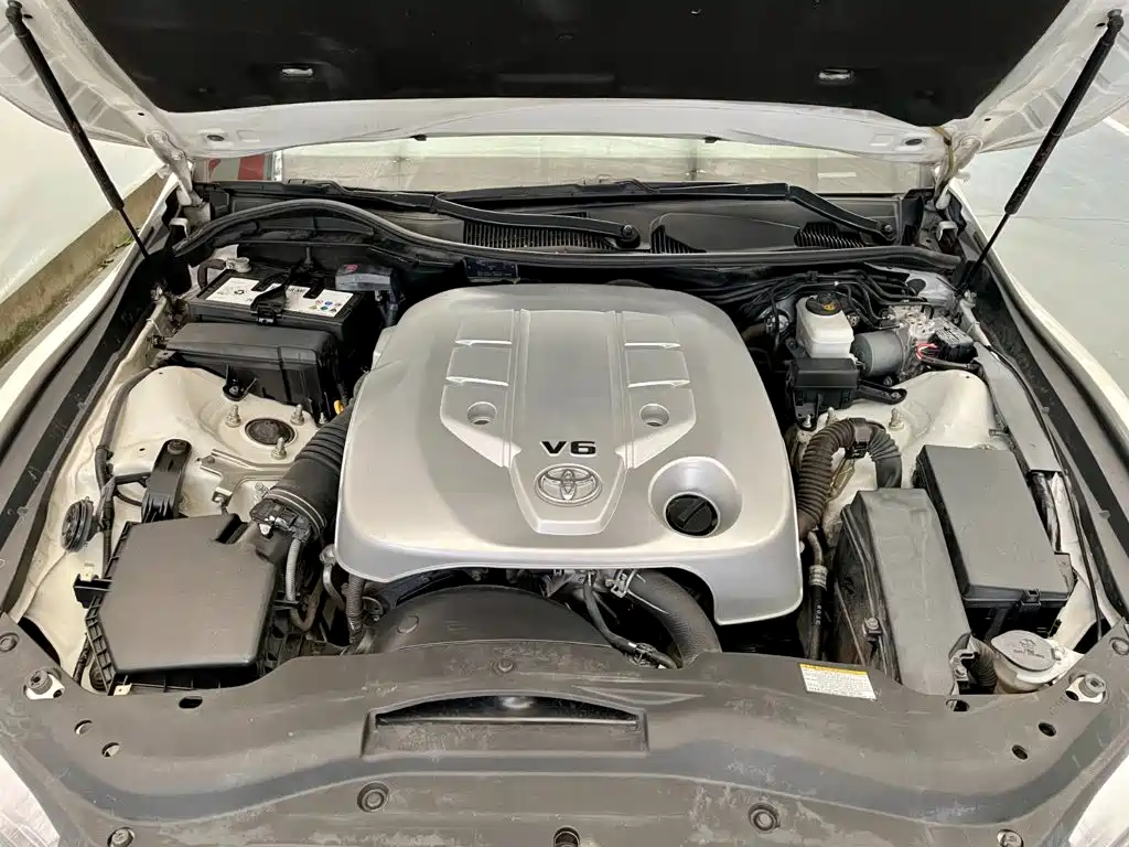 Toyota Reiz 2016 2013 2.5V Premium Edition