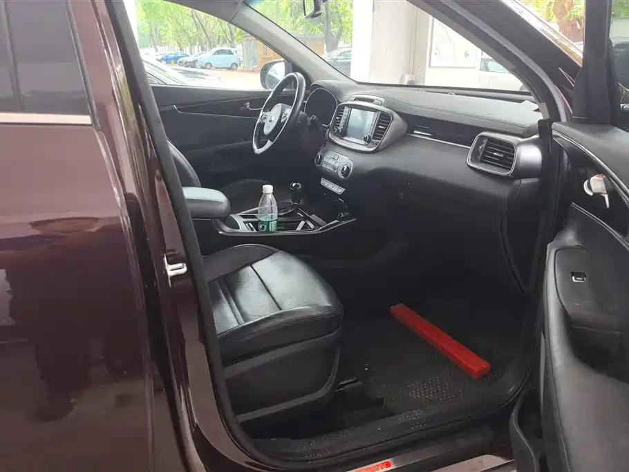 Kia Sorento 2015 Sorento L 2.4L Gasoline 4WD Elite 7-Seater China V фото 8