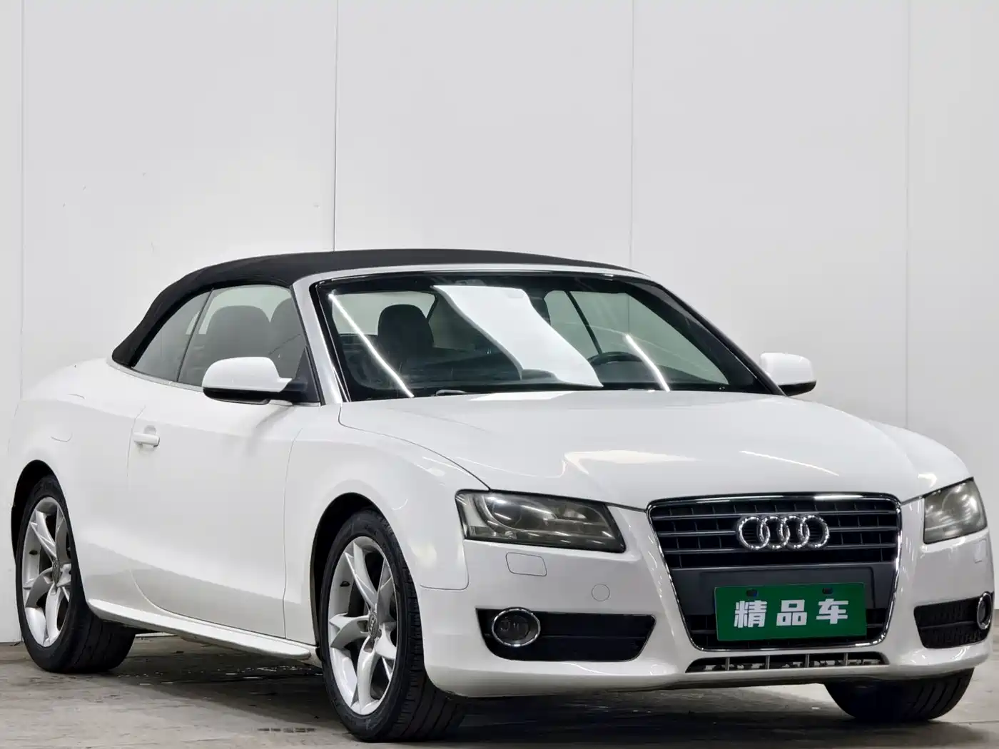 Audi A5 (Import) 2010 2.0TFSI Cabriolet фото 3