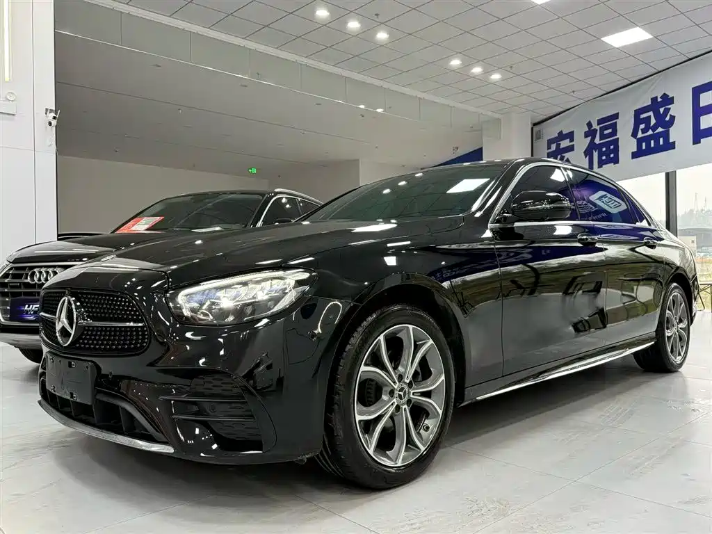  E CLASS
