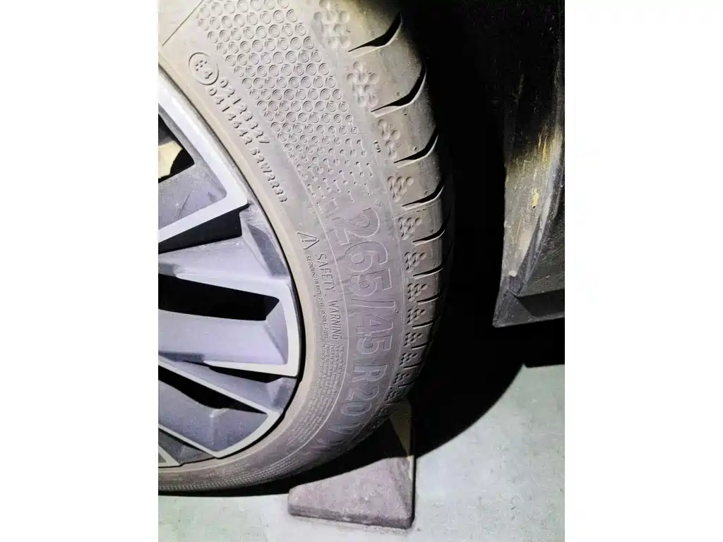 ZEEKR 7X 2025 2025 Model 75kWh RWD Smart Driving Edition