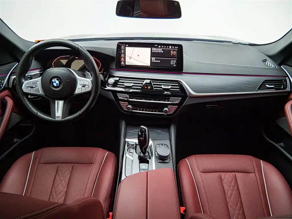 BMW 5 Series 2023 530Li Leading M Sport Package фото 27