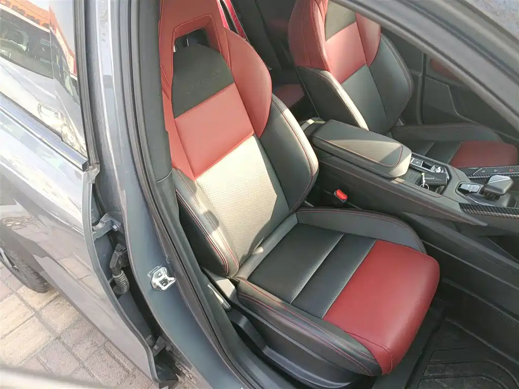 Lynk & Co 06 2020 1.5T Power Pro фото 25