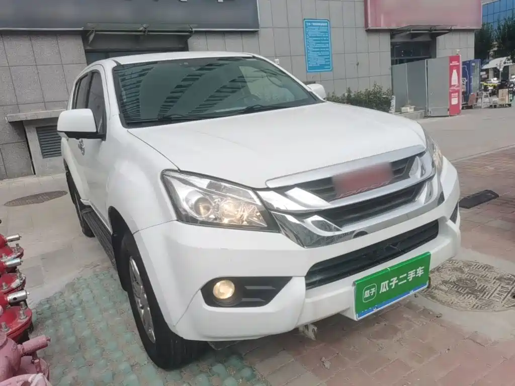Isuzu mu-X Ranger 2016 2015 2.5T 2WD Manual Touring 5-seater