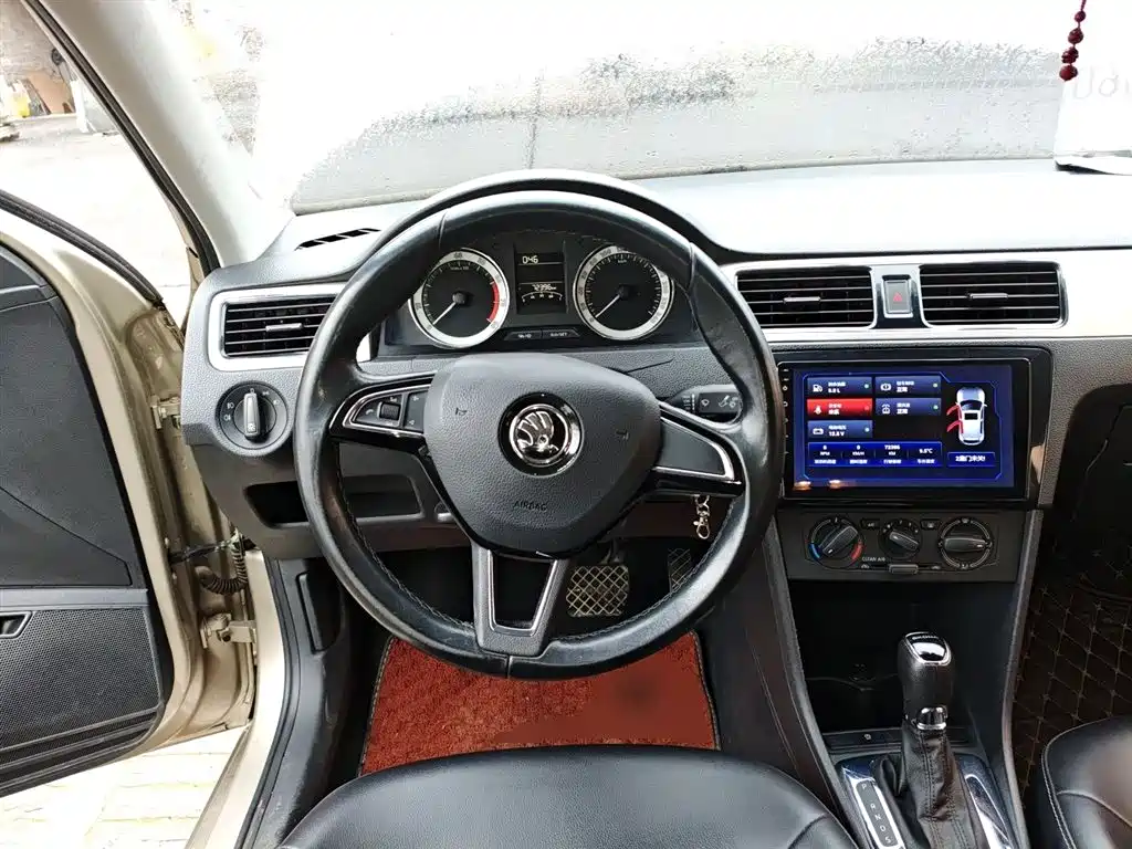 Škoda Rapid 2019 1.5L Automatic Comfort China V фото 11
