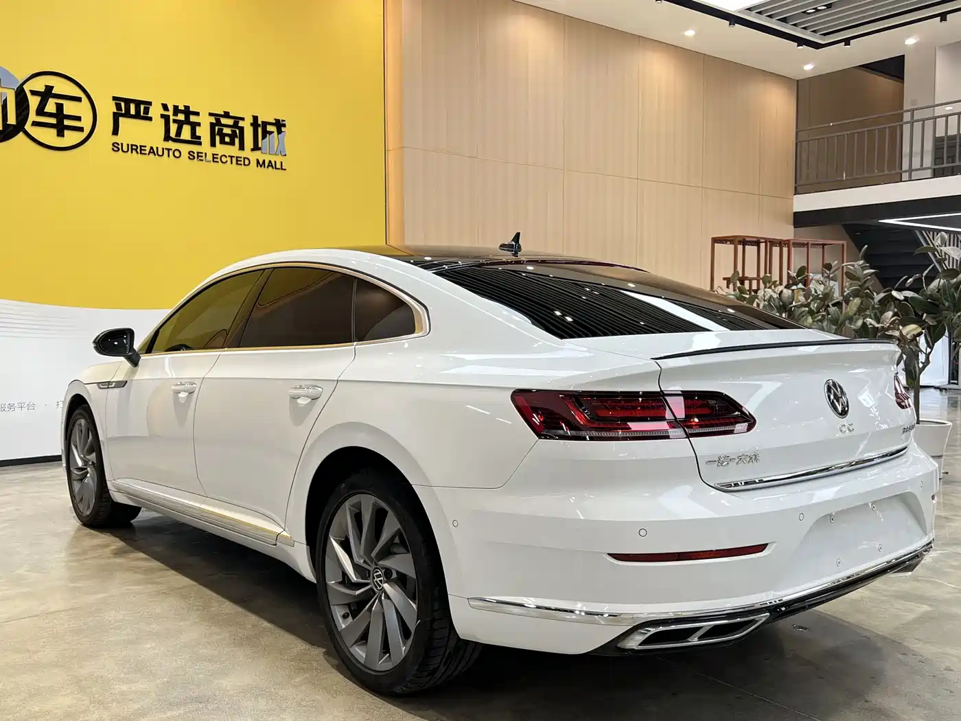 Volkswagen FAW-Volkswagen CC 2021 380TSI Eye-catching Edition фото 6
