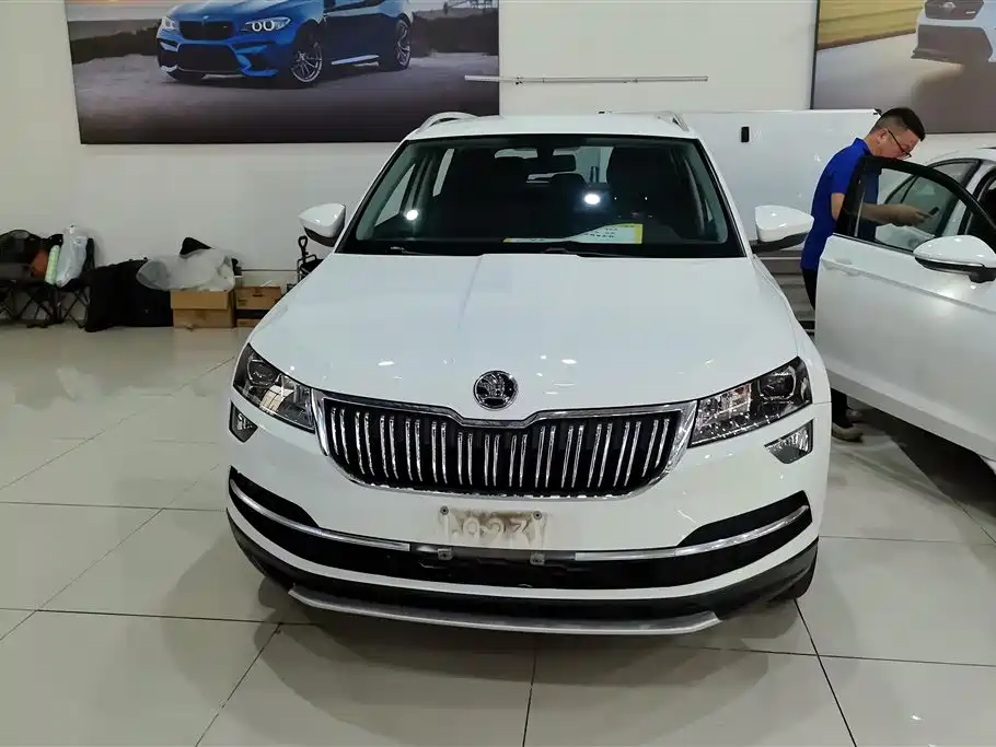Škoda Karoq 2020 TSI280 Smart Tech Edition China VI фото 2