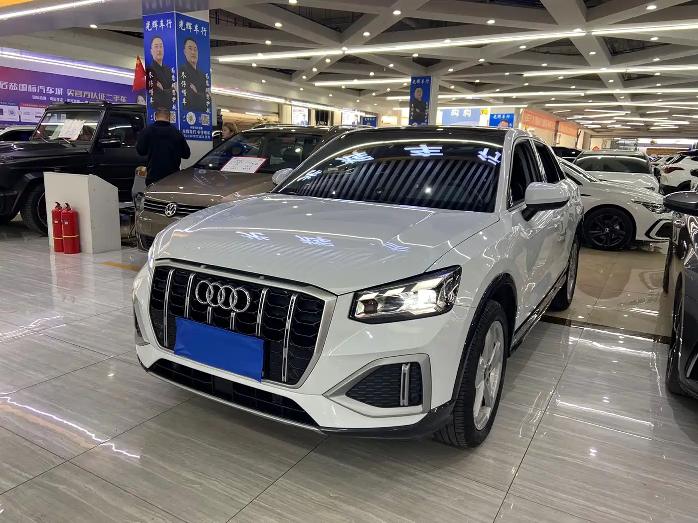 AUDI Q2L