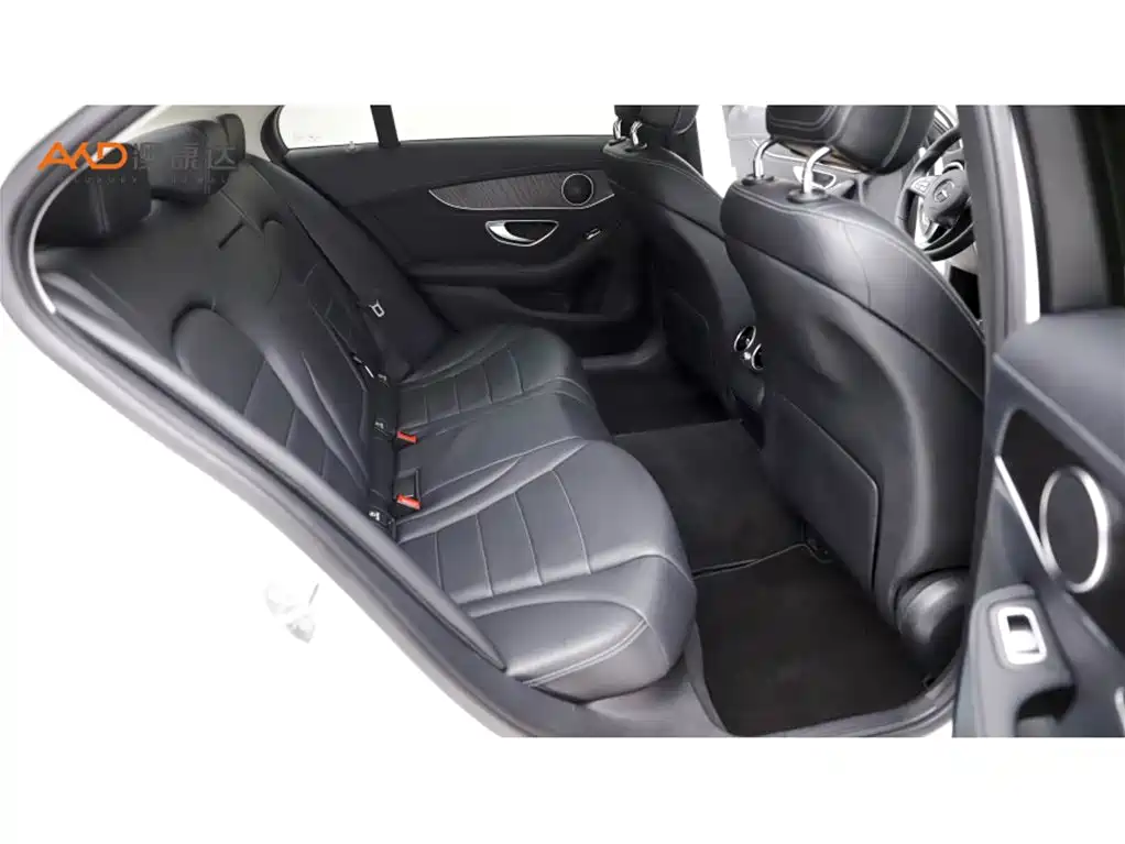 Mercedes-Benz C-Class 2016 C 180 L Sport фото 8