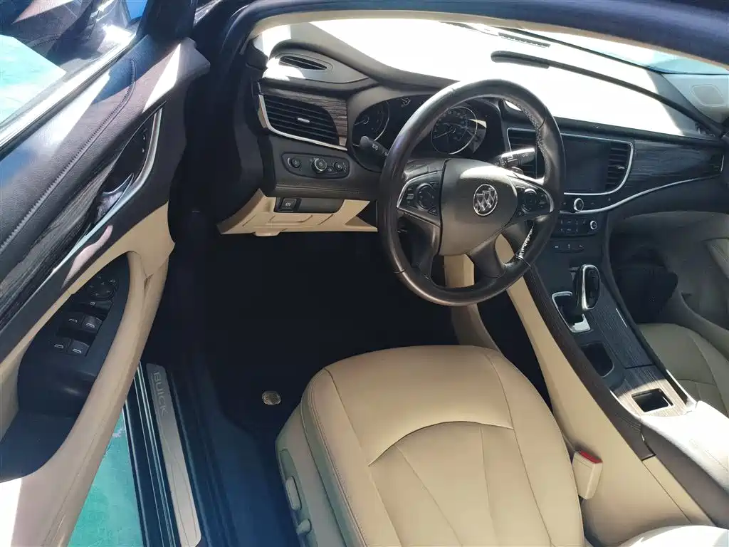 Buick LaCrosse 2016 Facelift 20T Leading фото 13