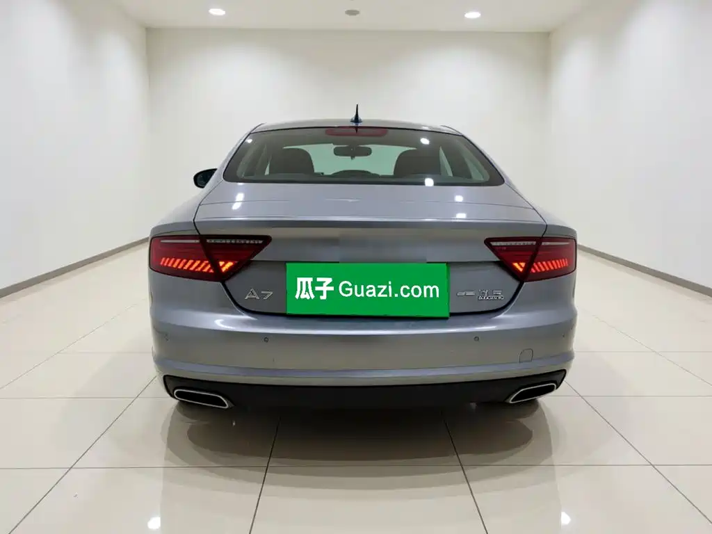Фото 5 - Audi A7
