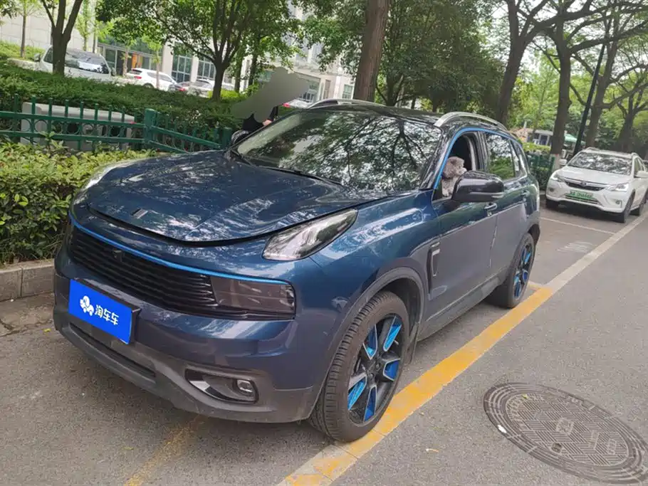 Lynk & Co 01 2018 2.0T 2WD Type+ Edition