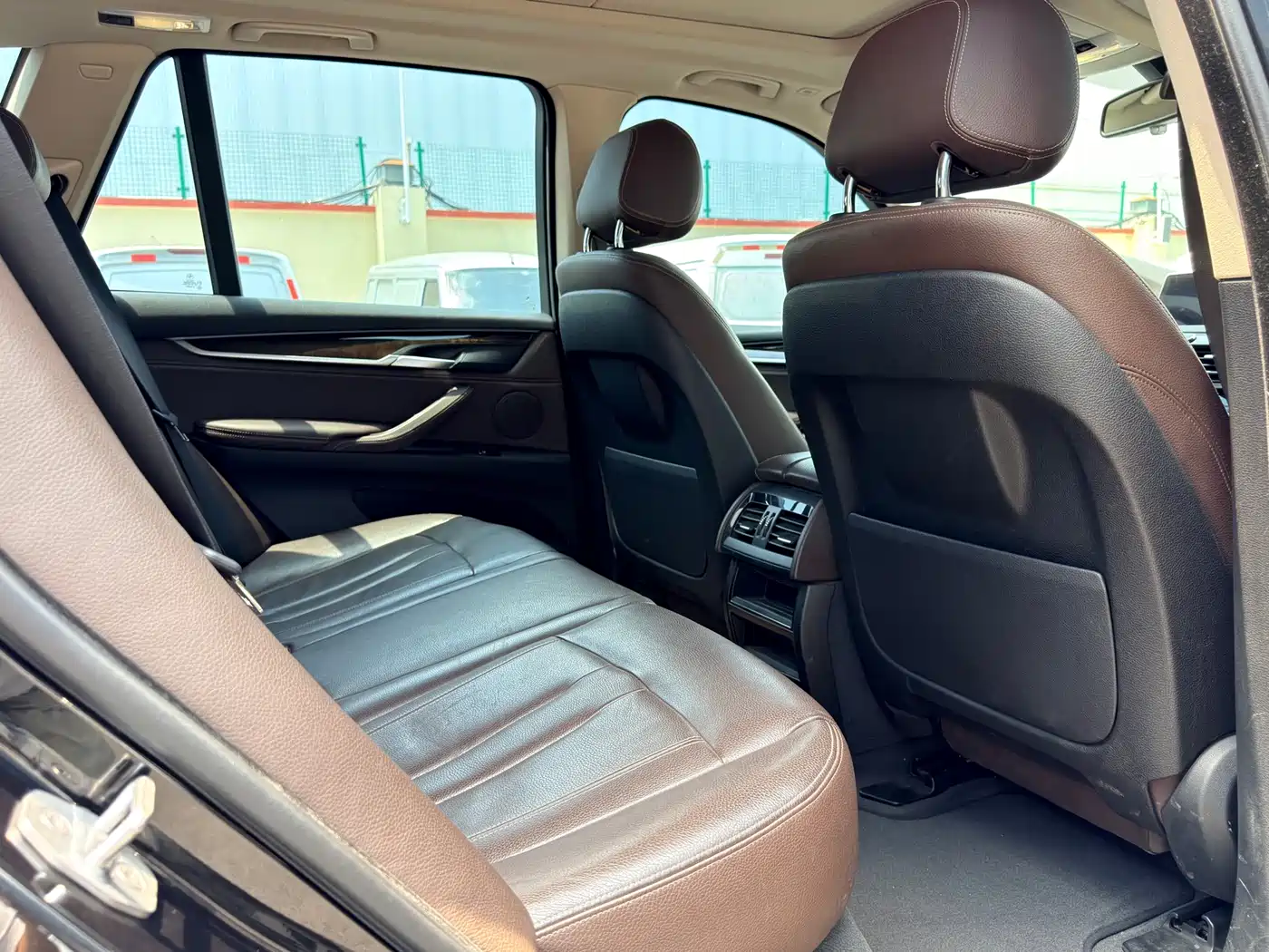 BMW X5 (Import) 2017 xDrive28i фото 8