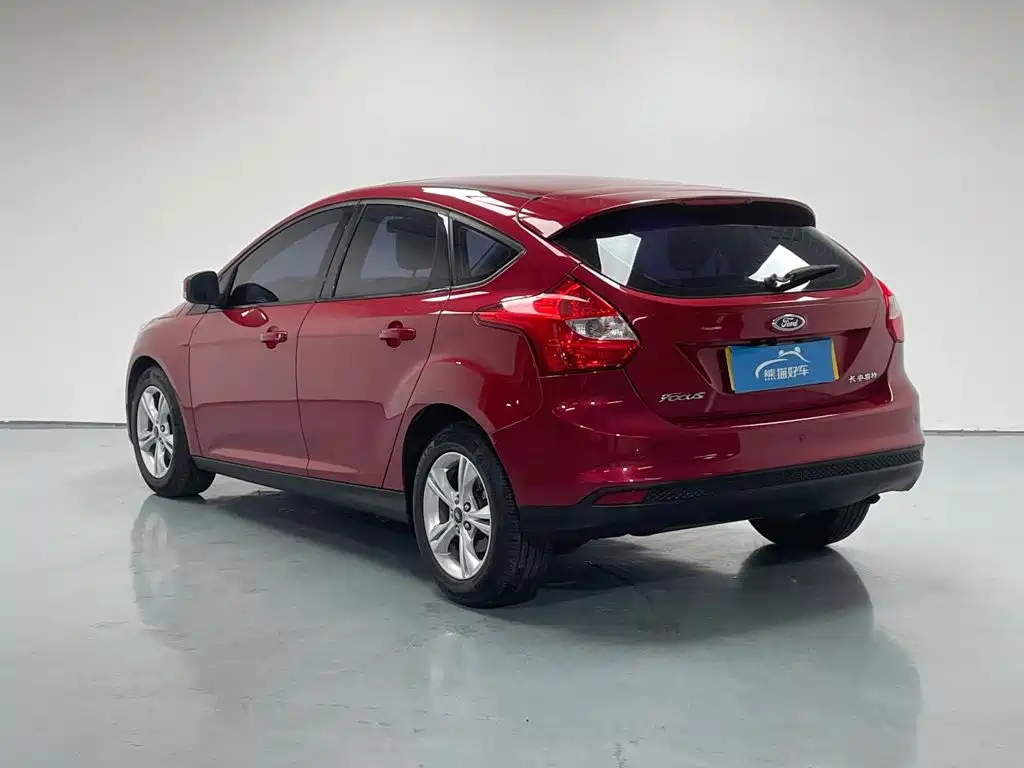 Ford Focus 2015 2012 Hatchback 1.6L Automatic Trend