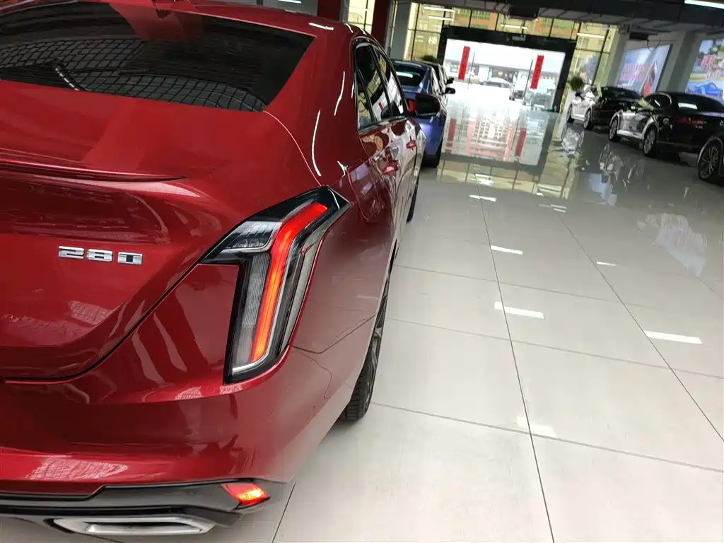 Cadillac CT4 2020 28T Elite фото 24