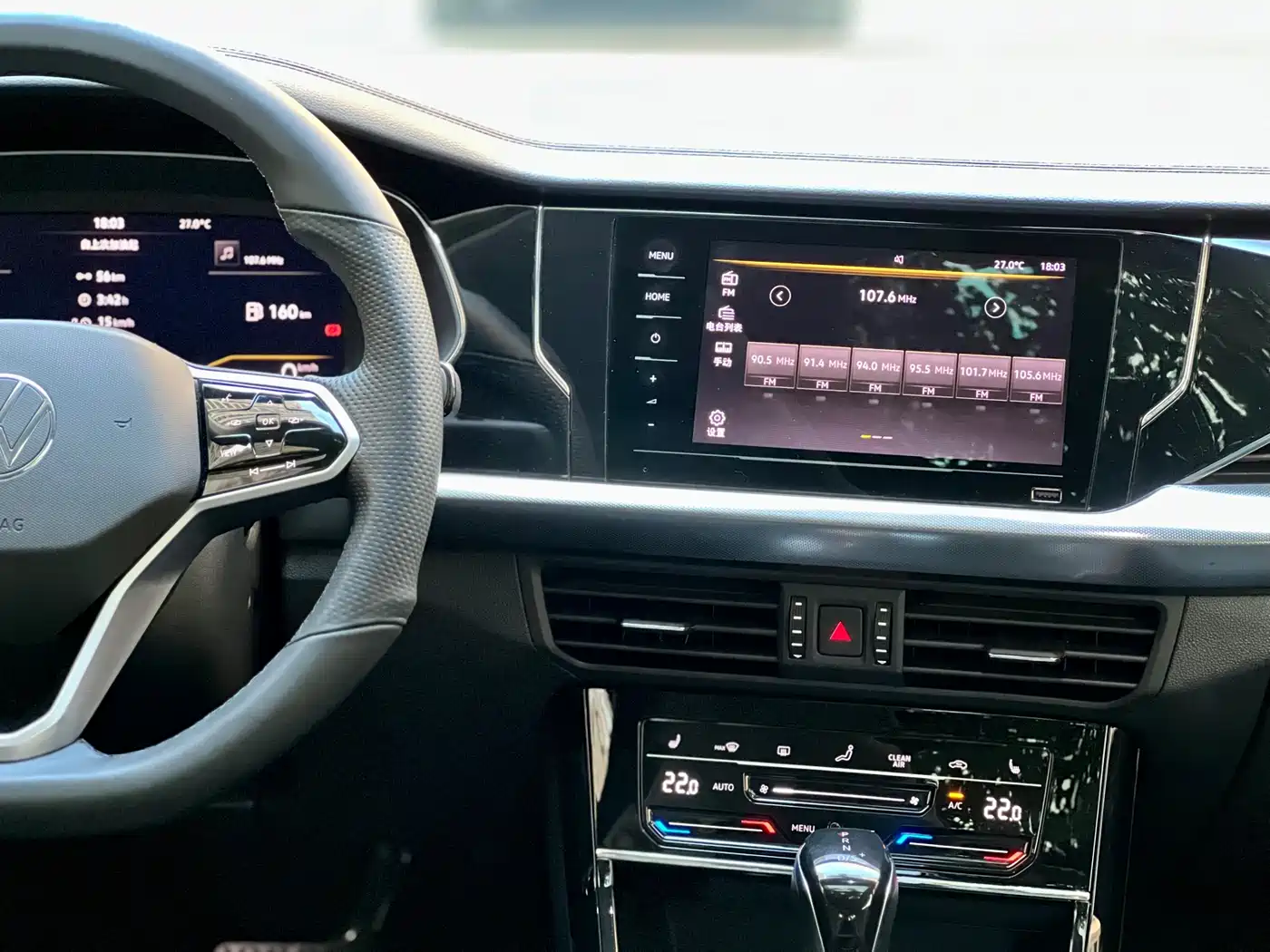 Volkswagen Passat 2023 Facelift 330TSI Starlight Elite Edition фото 6