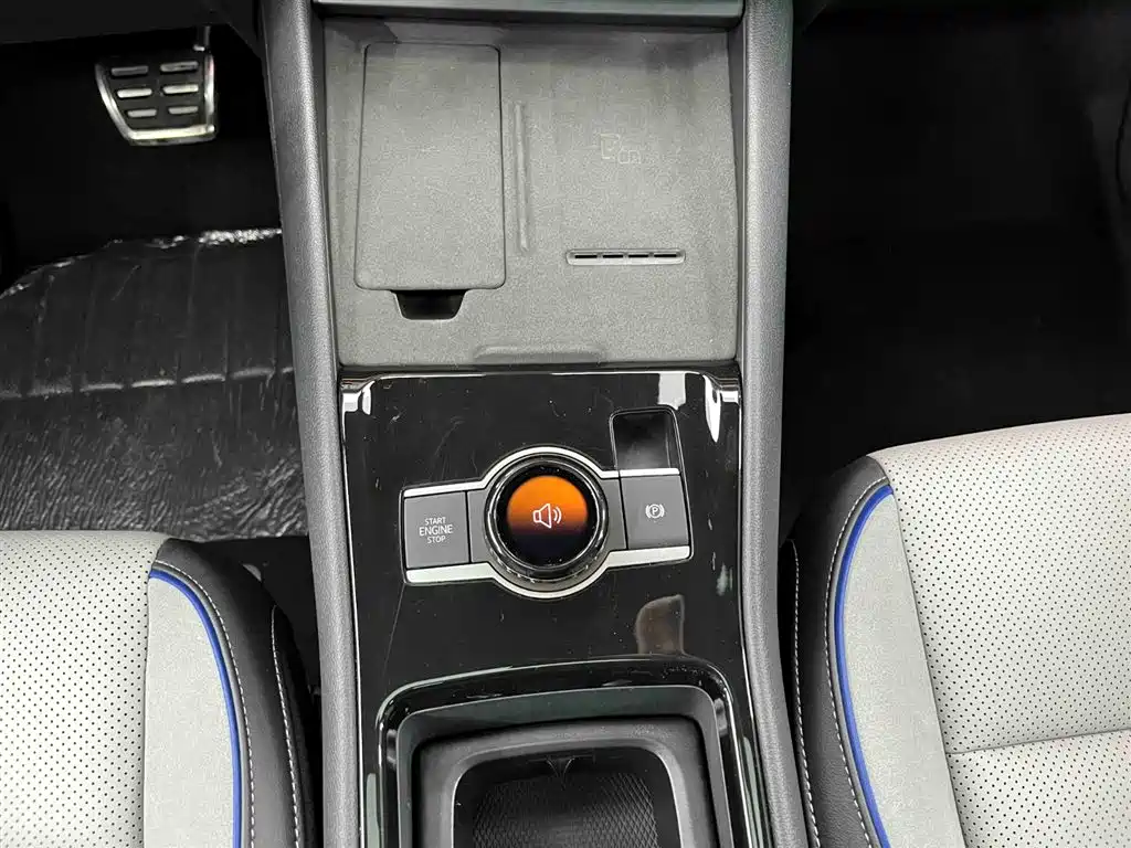 Volkswagen Tayron 2025 Model Tayron L 380TSI 4WD Luxury Easy Package фото 4