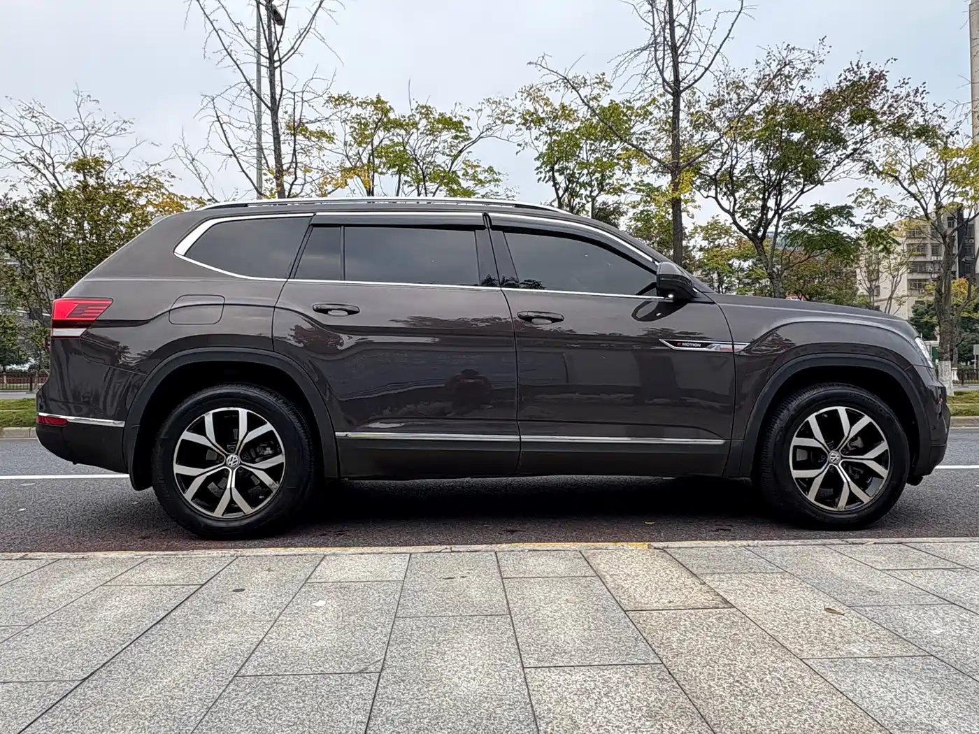 Volkswagen Teramont 2019 380TSI 4WD Luxury Edition China VI фото 13
