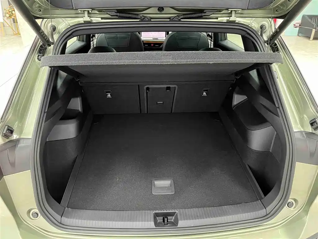 Volkswagen Tayron 2025 Model Tayron L 380TSI 4WD Luxury Easy Package фото 16