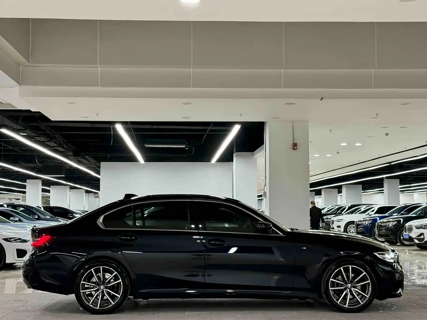 Фото 3 - BMW 3 Series