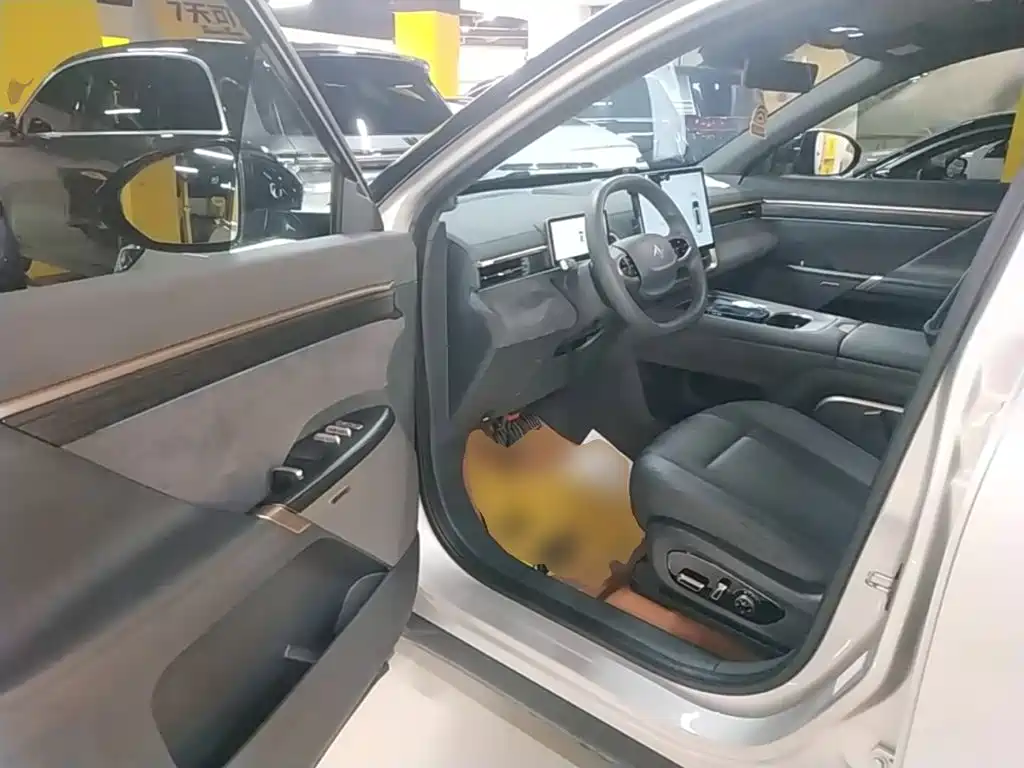 Dongfeng Yipai eπ008 2025 2024 210Max Range Extender 6-Seater
