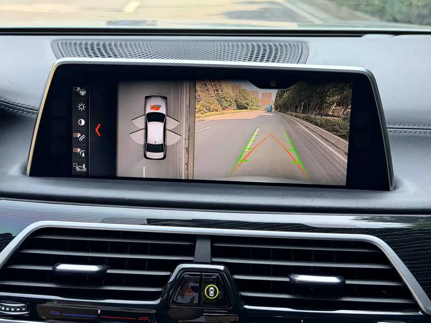 BMW 7 Series 2018 730Li Premium Type M Sport Package фото 21