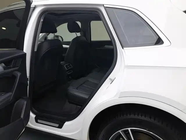 Audi Q5L 2020 40 TFSI Prestige Fashion фото 6