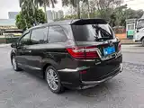 Photo 5 - Honda Elysion