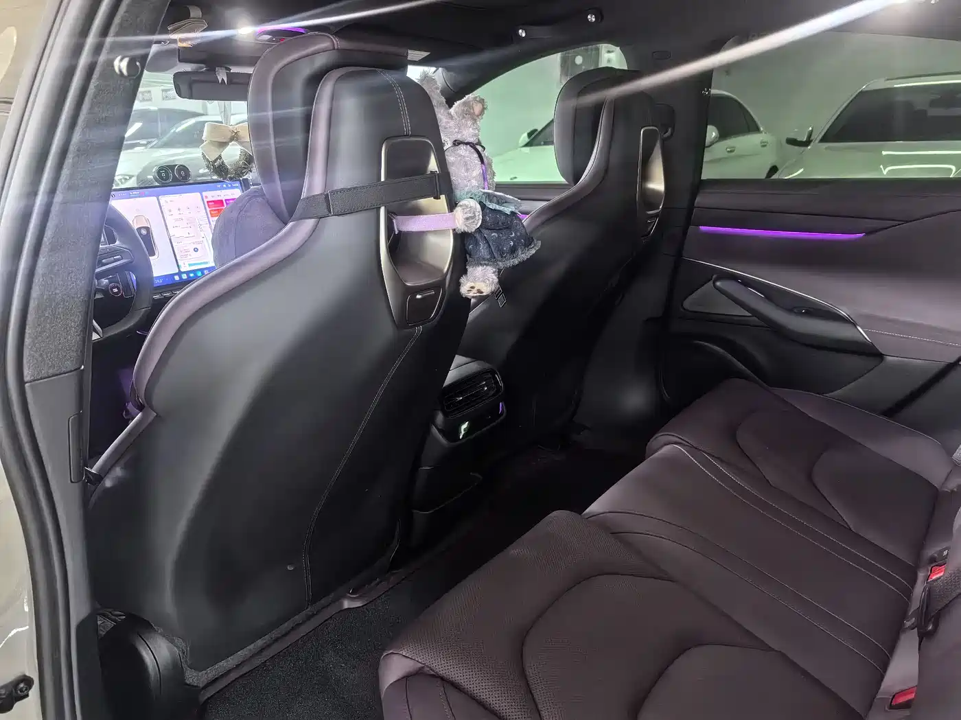 Xiaomi Auto Xiaomi SU7 2024 RWD Ultra Long Range Advanced Smart Driving Pro Edition фото 9