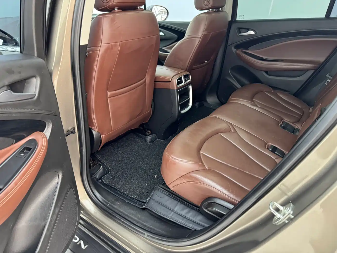 Buick Envision Plus 2018 28T 4WD Luxury фото 9