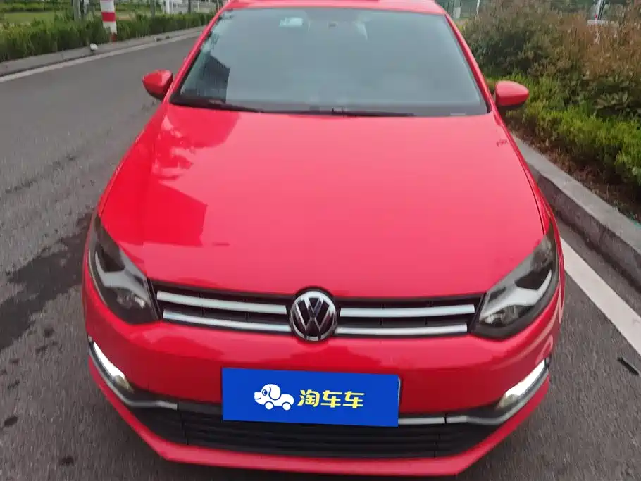 Volkswagen Polo 2016 1.4L Manual Trend фото 2