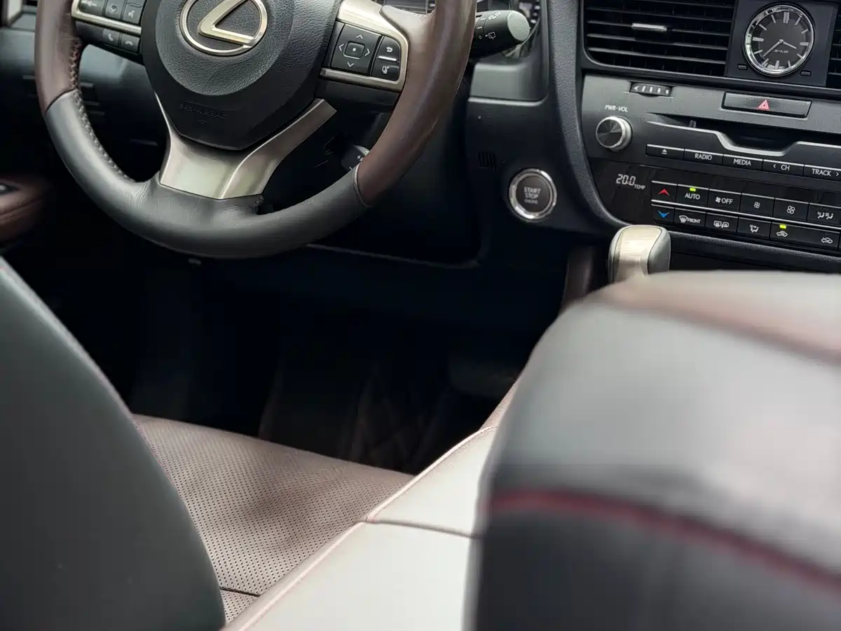 Lexus RX 2016 300 4WD Elegance Edition (China V) фото 7