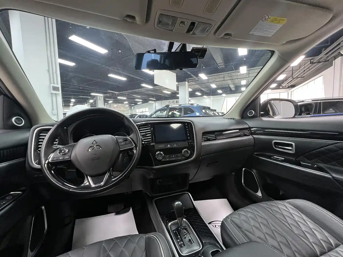 Mitsubishi Outlander 2021 2.0L FWD Comfort Edition 5-seater фото 14